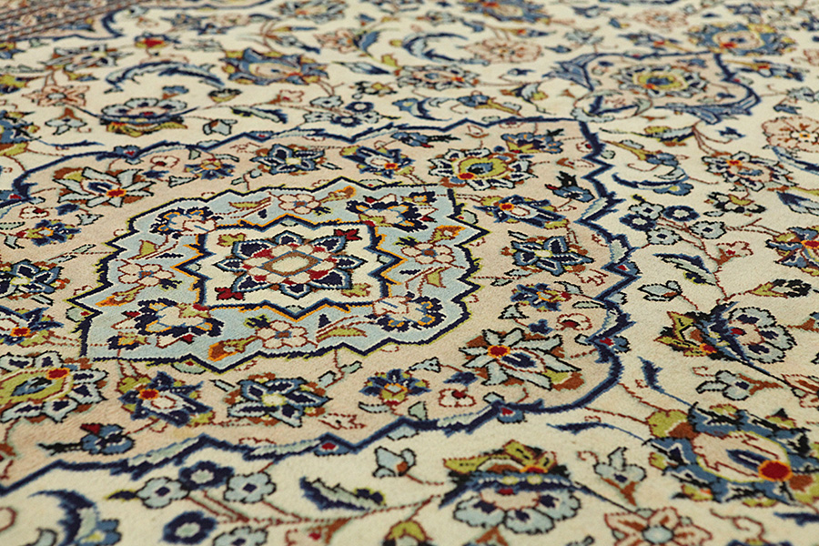 Keshan Perser Teppich 300x196 - Abbildung 8