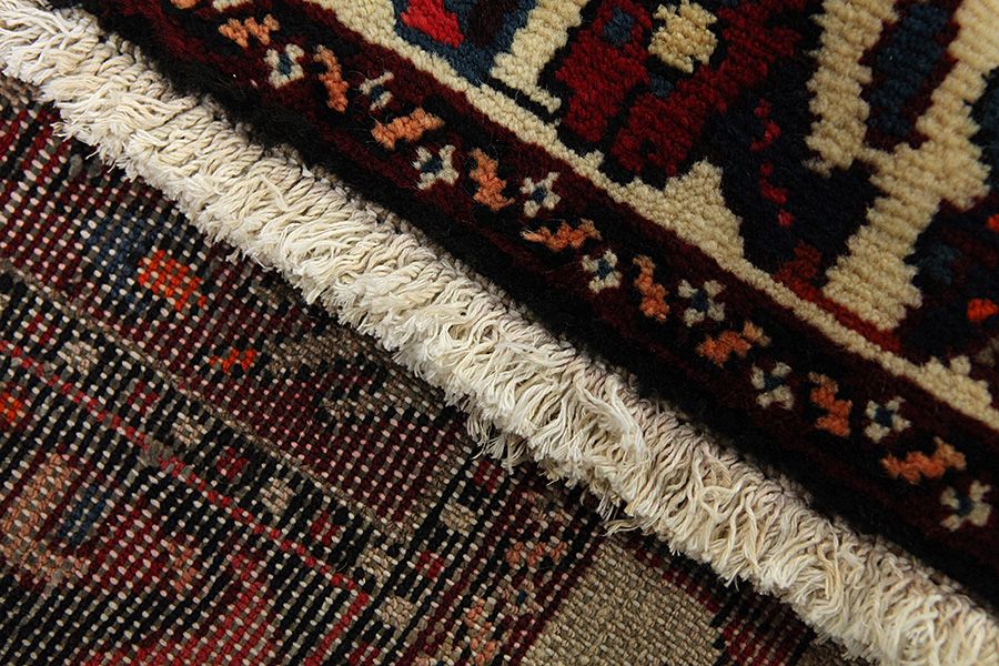 Bakhtiari Perser Teppich 300x162 - Abbildung 5